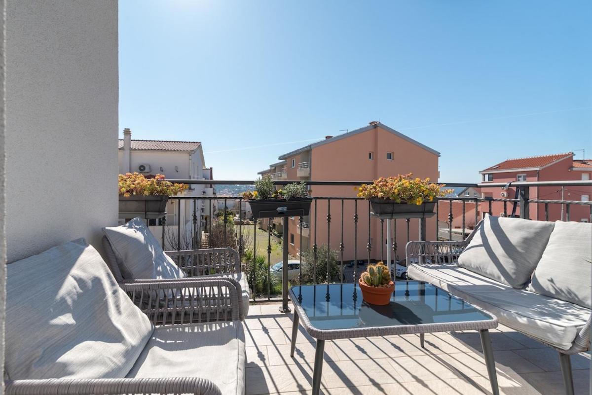 Apartman Spiro Trogir Exterior foto
